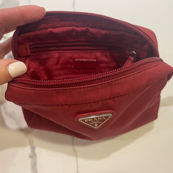 Prada Red Re-nylon Necessaire Small Bag - Picture 2 of 4